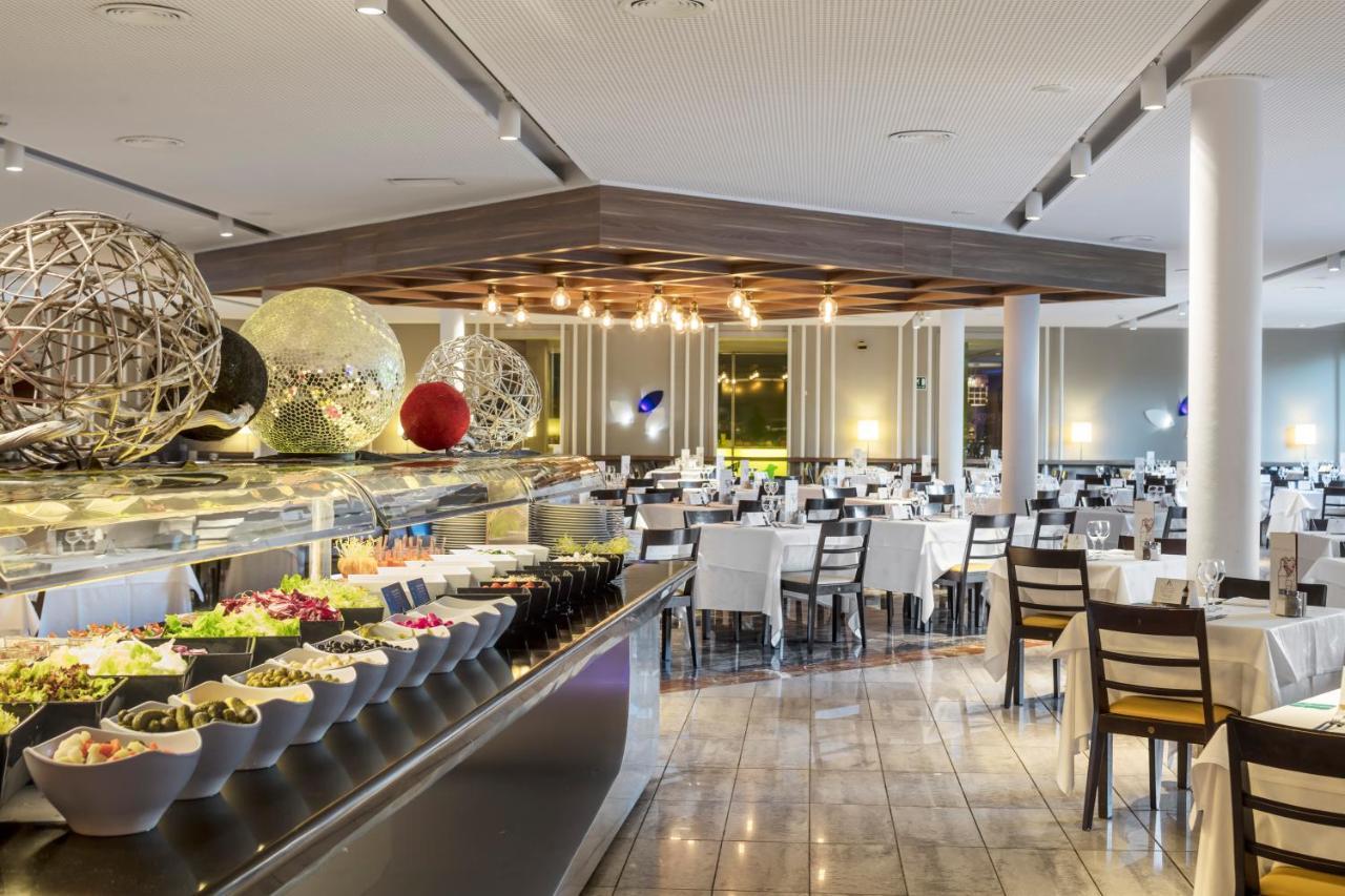 Aqua Hotel Onabrava & Spa 4*Sup Санта Сузана Екстериор снимка