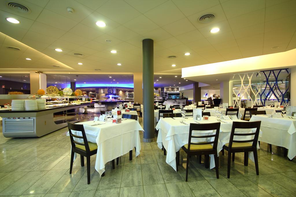 Aqua Hotel Onabrava & Spa 4*Sup Санта Сузана Екстериор снимка